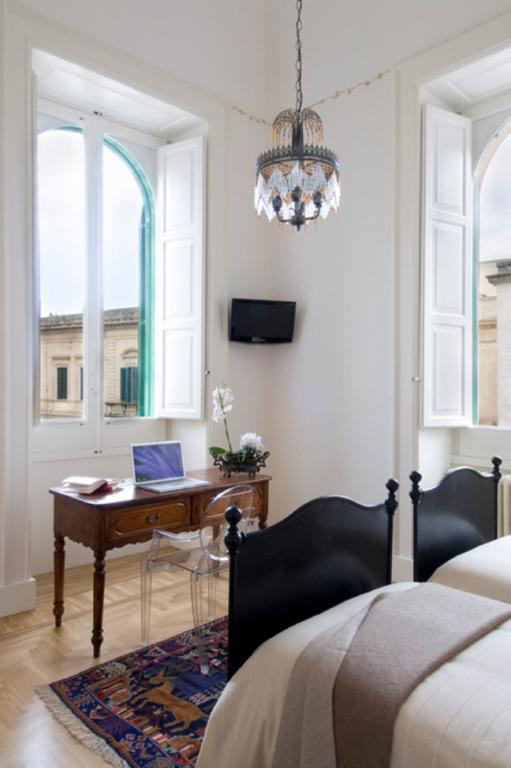 Palazzo De Giorgi B&B Lecce Chambre photo